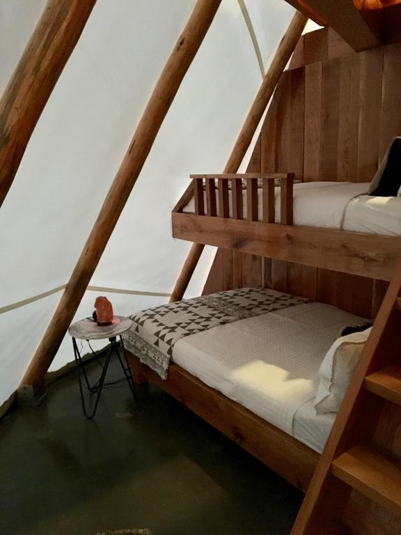 Dreamcatcher Glamping Tipi Hotel Farmville Zewnętrze zdjęcie